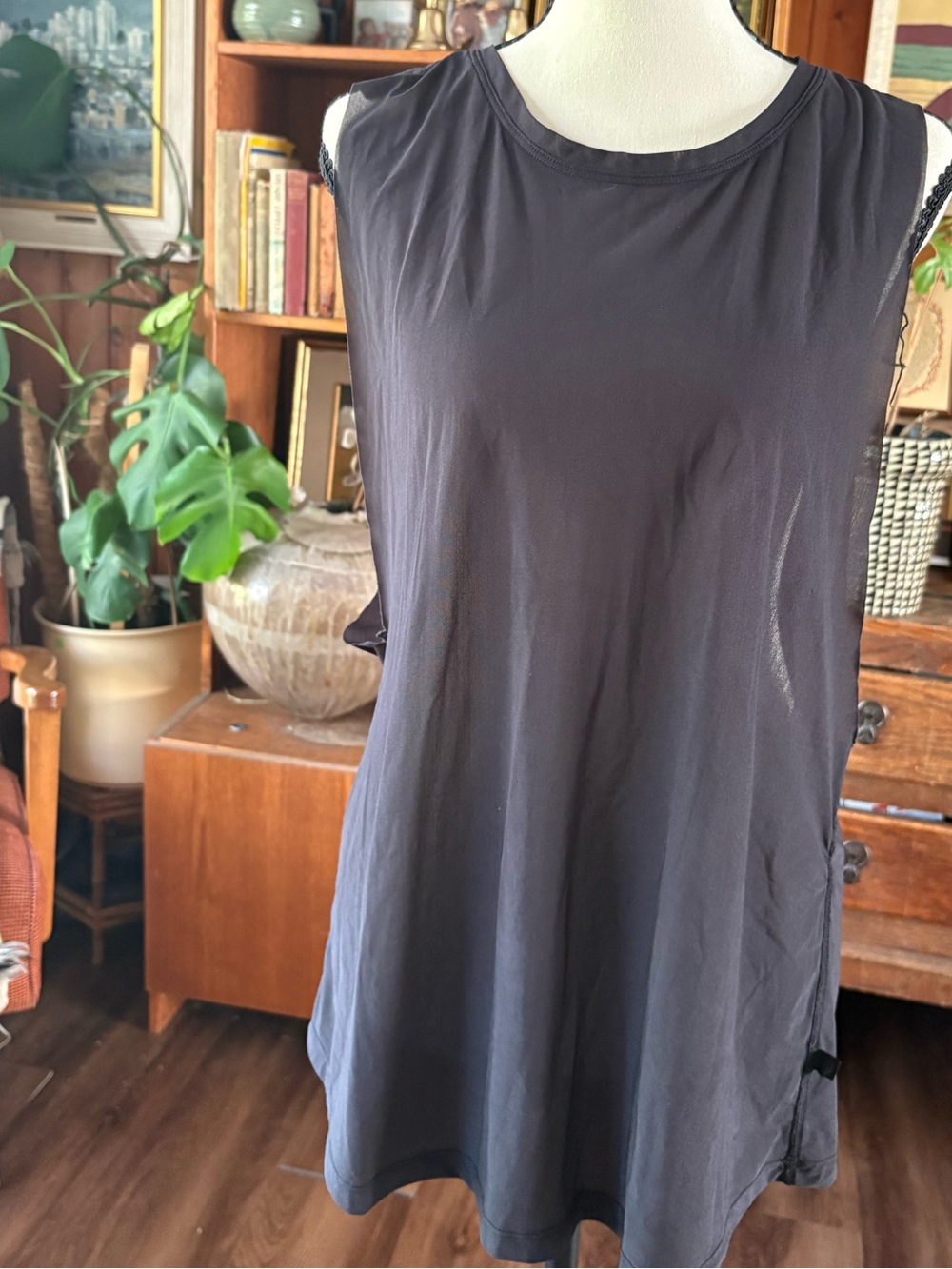 Lululemon Black Mesh Tank 10